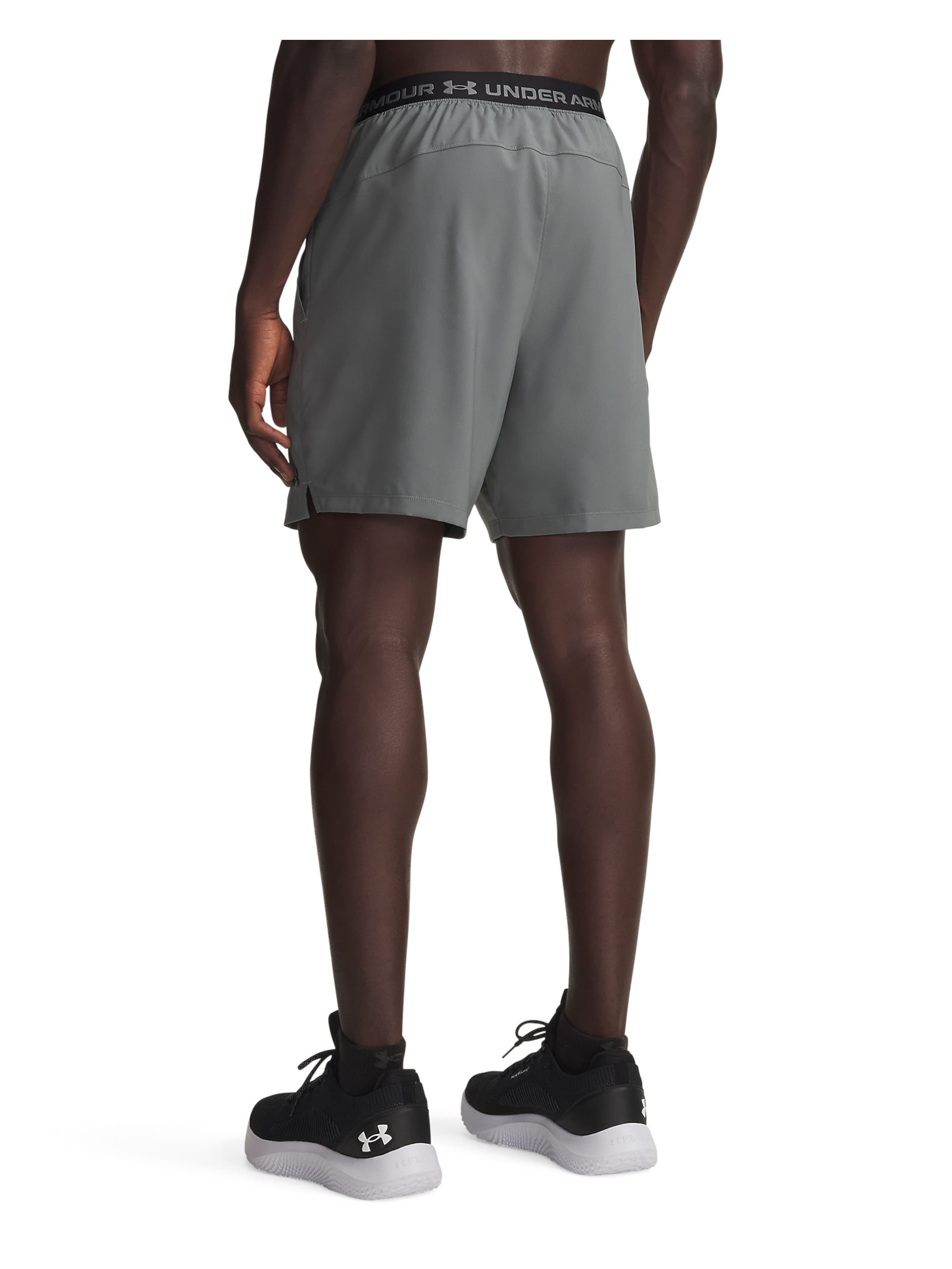 UNDER ARMOUR Regular Workout Pants in Grey