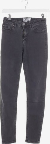 Acne Jeans 25 x 32 in Schwarz: predná strana