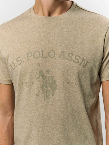 U.S. POLO ASSN. Regular Fit Paita ' Archibald ' värissä beige