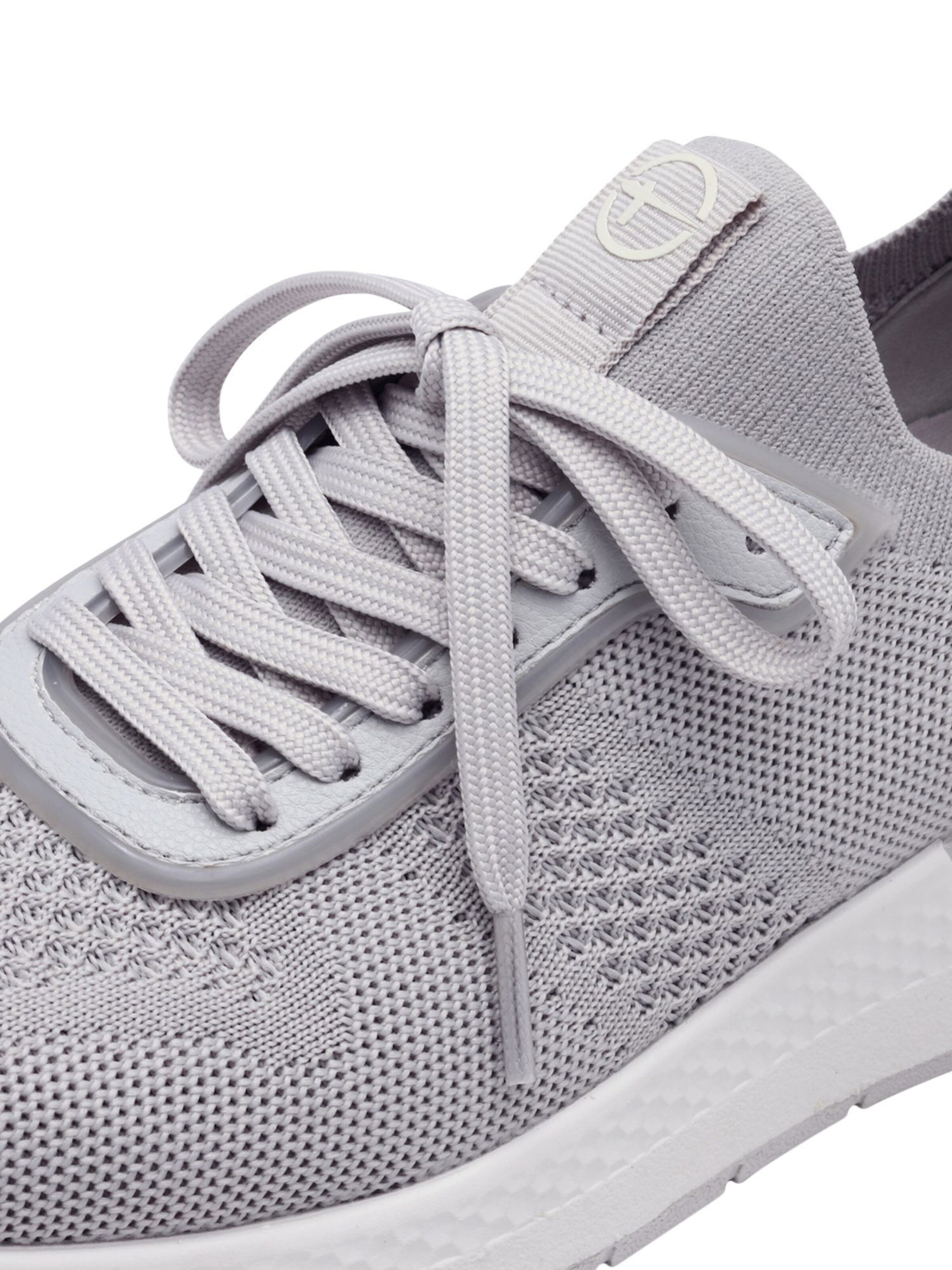Tamaris Sneakers laag in Grijs
