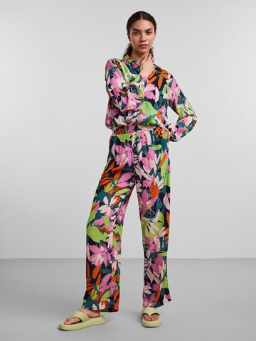 Y.A.S Wide leg Trousers 'JUNGLELIFE' in Mixed colours