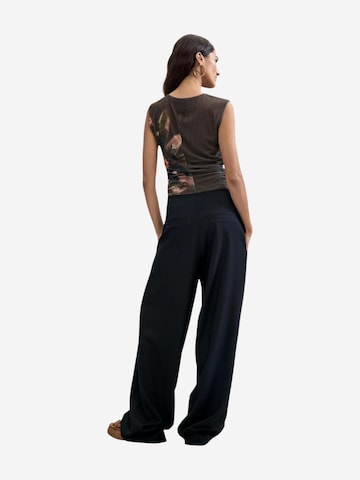 Desigual - Pierna ancha Pantalón en negro