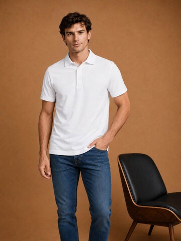 KING Essentials Shirt 'The James' in White