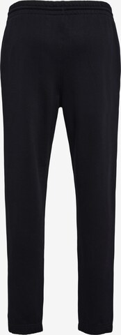 Hummel Regular Workout Pants in Black