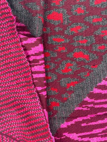 Kumixi Oversized Scarf 'Leo' in Red