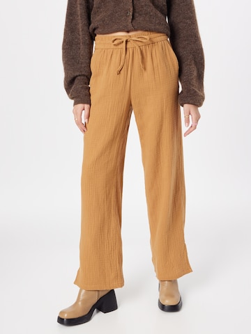 JDY Lużny krój Spodnie 'THEIS' w kolorze brązowy: przód