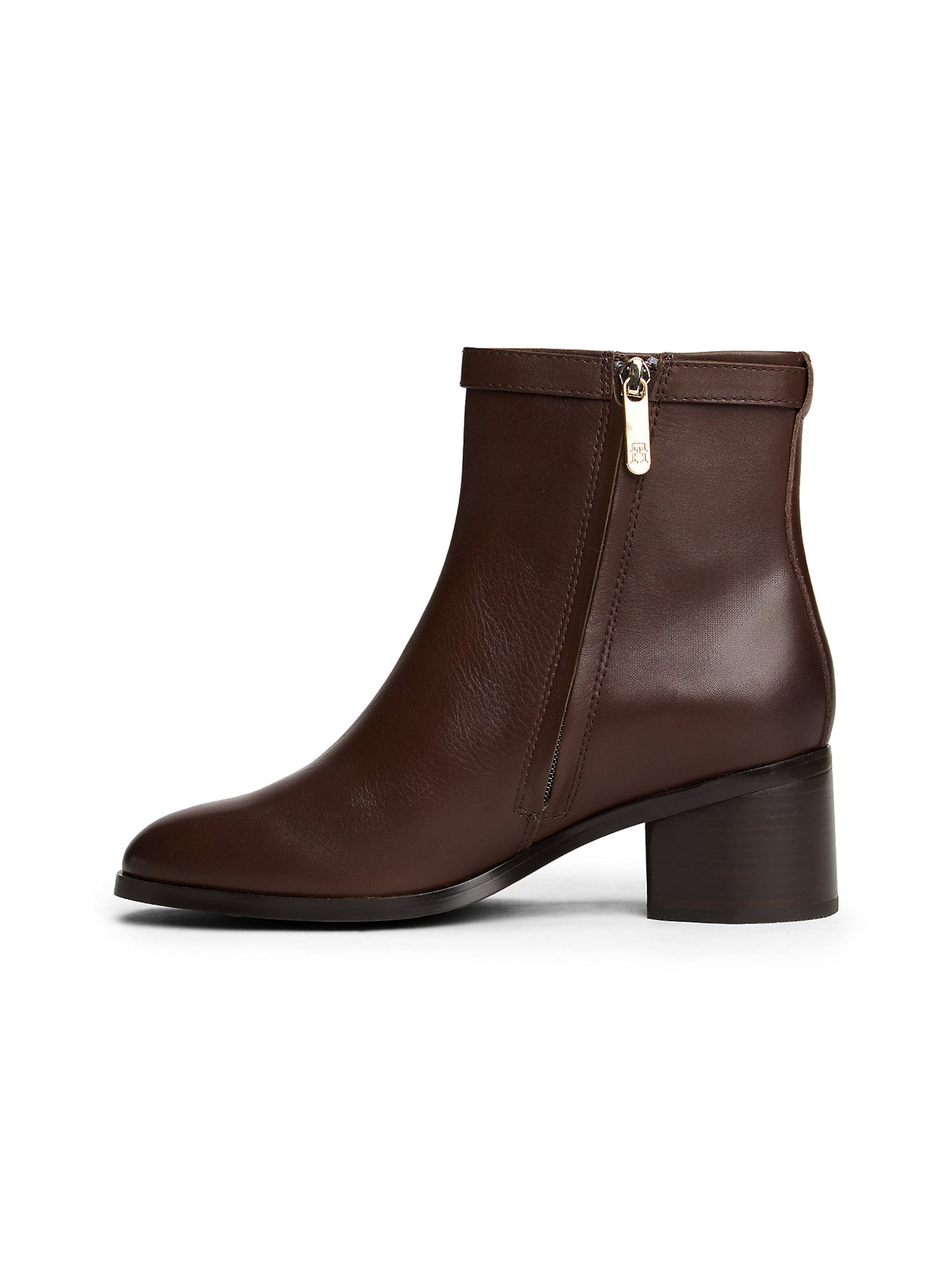 TOMMY HILFIGER Booties in Brown