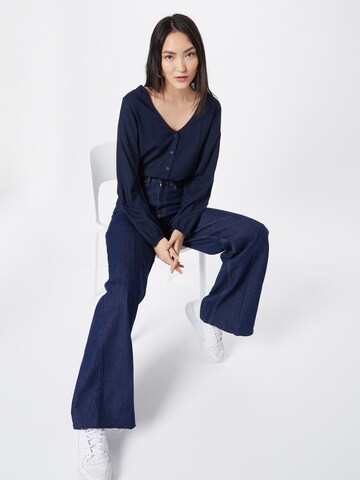 Bluză de la TOM TAILOR DENIM pe albastru