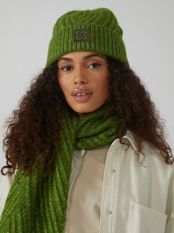 CODELLO Beanie in Green: front