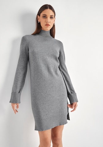 HECHTER PARIS Knitted dress in Grey: front