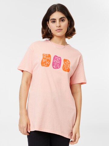 Trendyol T-Shirt in Pink: predná strana