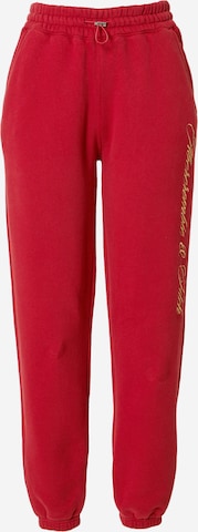 Abercrombie & Fitch Tapered Hose in Rot: predná strana