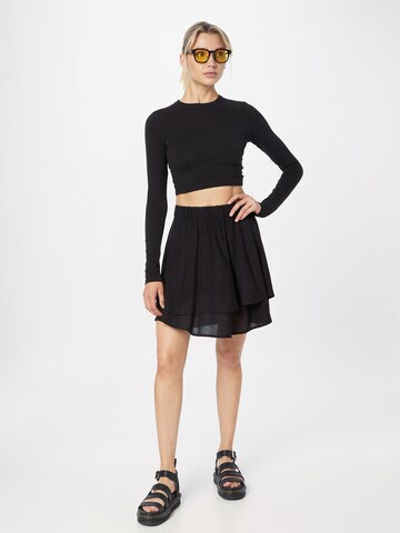 Sublevel Skirt in Black