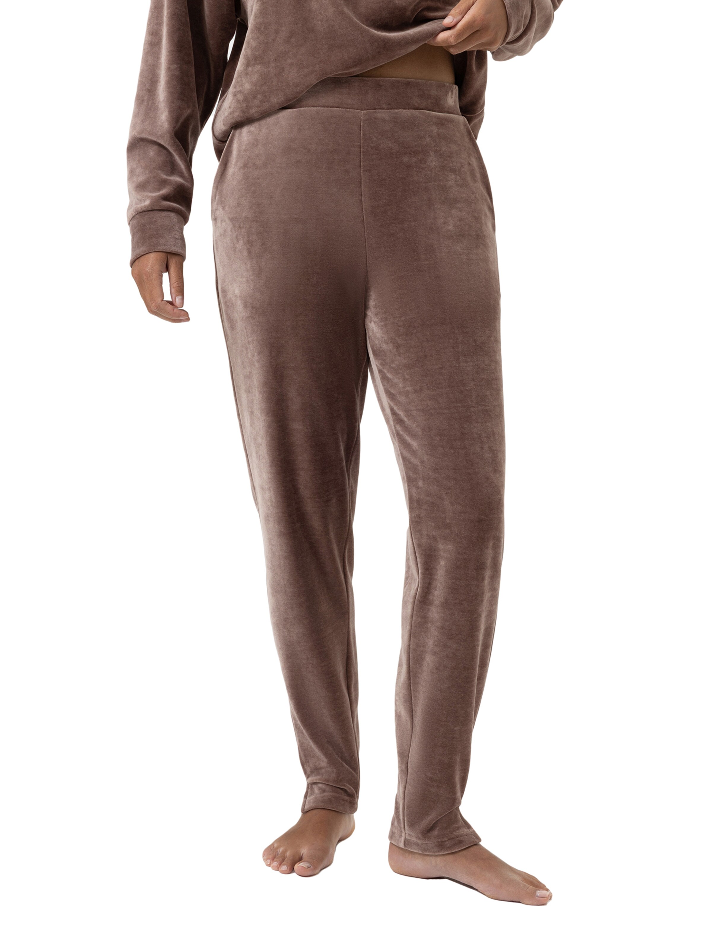 Coupe slim Pantalon 'Velvet Dream' Mey en marron : devant