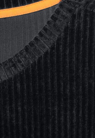 STREET ONE Shirt in Grau