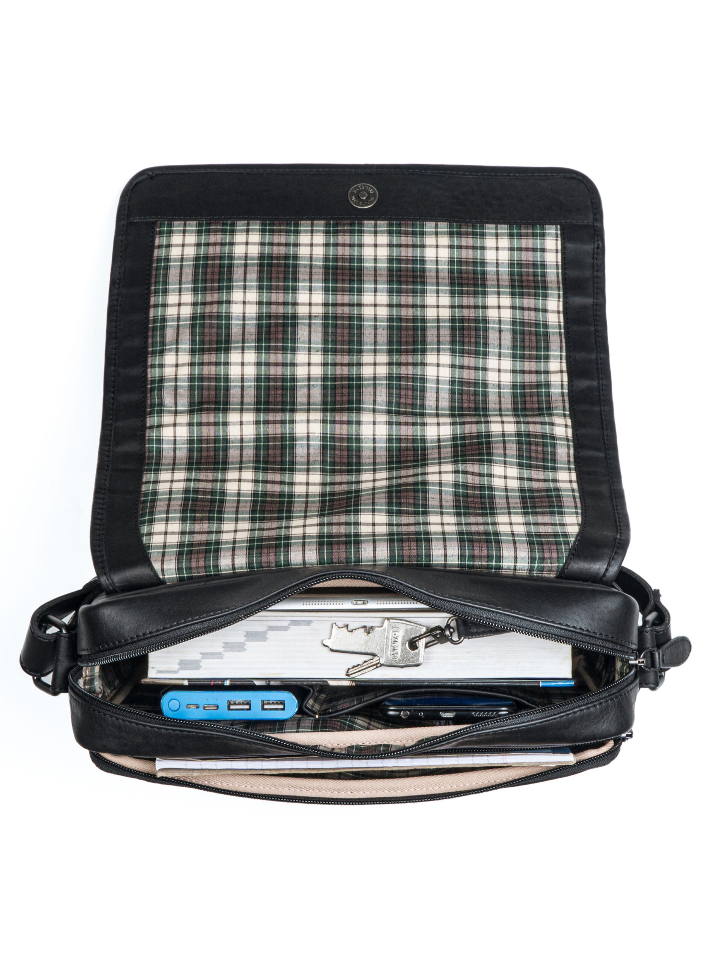 Benthill Messenger 'Messenger' in Black