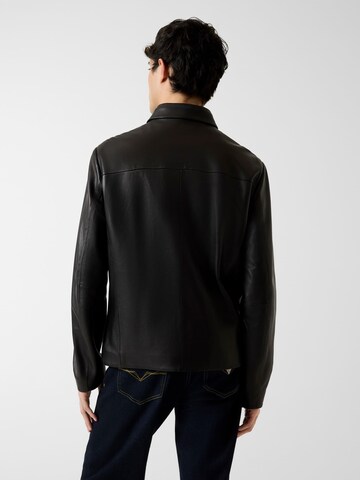 GUESS Between-Season Jacket in Black