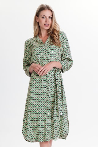 Robe-chemise 'malin' CULTURE en vert : devant