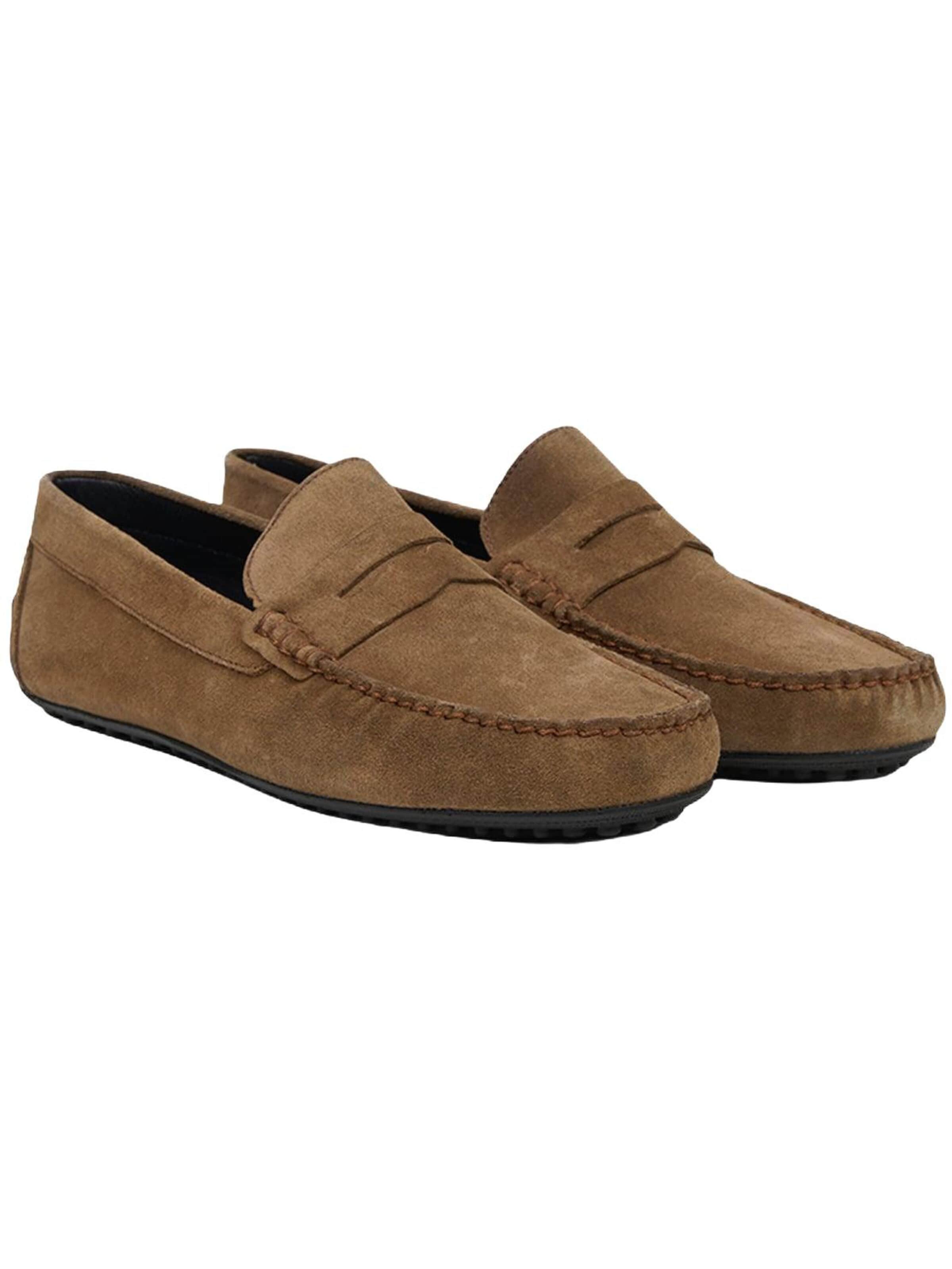 Desa Moccasin in Brown