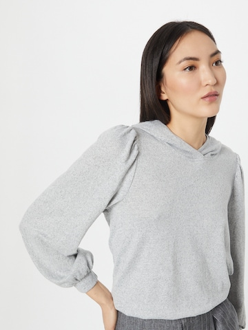 Pull-over 'ASTA' ONLY en gris