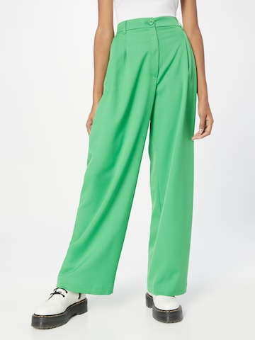 Monki Wide leg Pleat-front trousers in Green: front