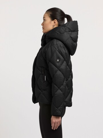 khujo Jacke 'Lilian' in Schwarz