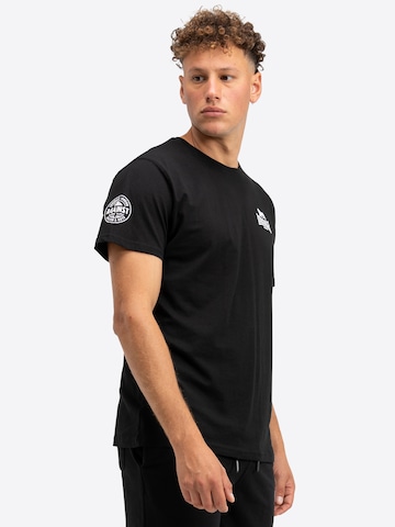 T-Shirt 'WARLINGHAM' LONSDALE en noir : devant