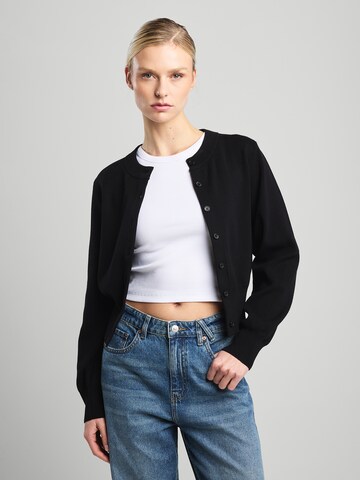 America Today Knit cardigan in Black: front