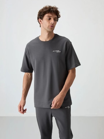 Tommy Life - Fato de desporto em cinzento