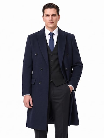 ALLTHEMEN Winter Coat 'Abendrot' in Blue: front