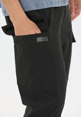 Virtus Regular Sweatpants 'Caro' in Schwarz