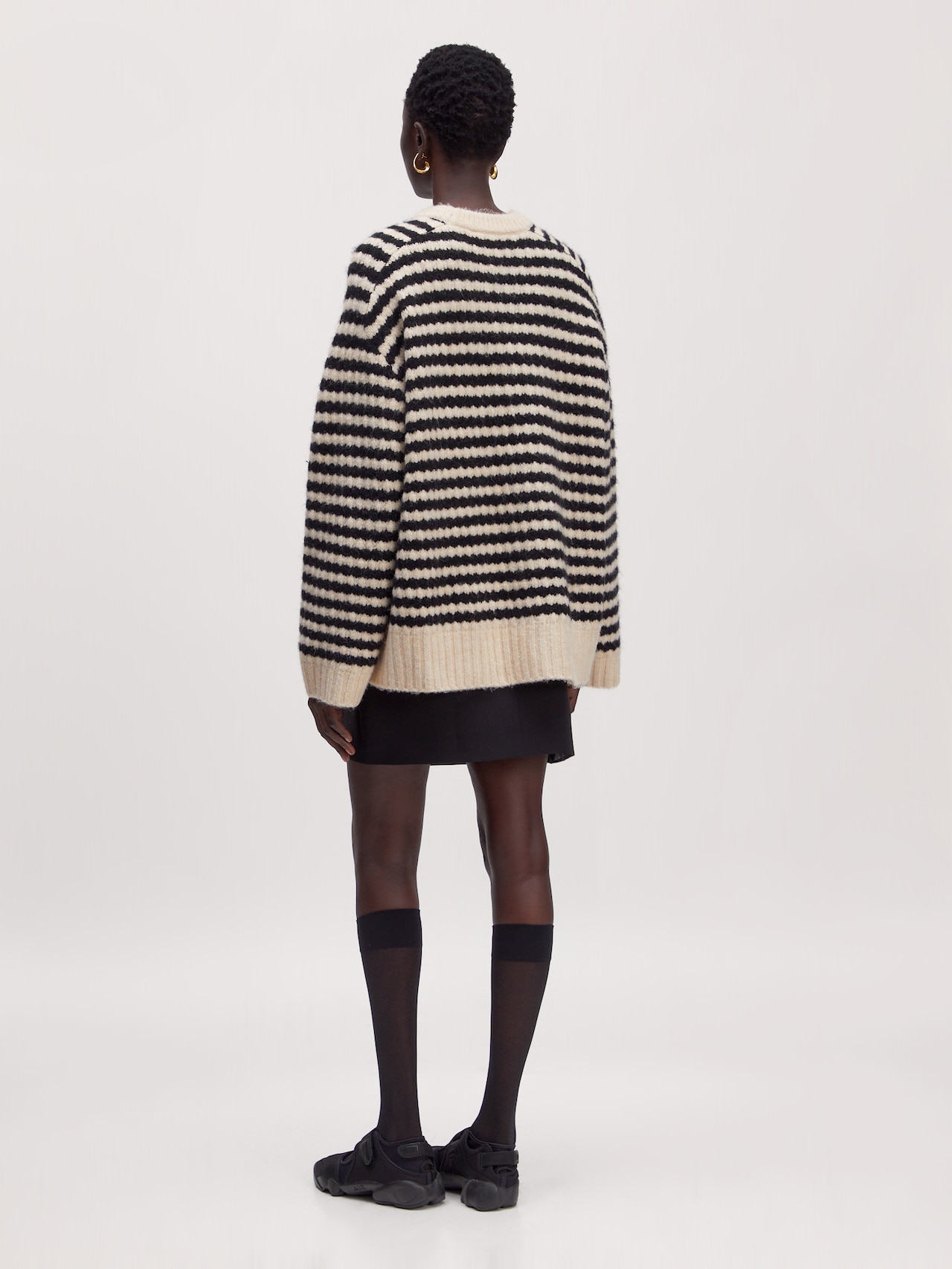 EDITED Nieuwigheden Trui 'Lennon' Zwart