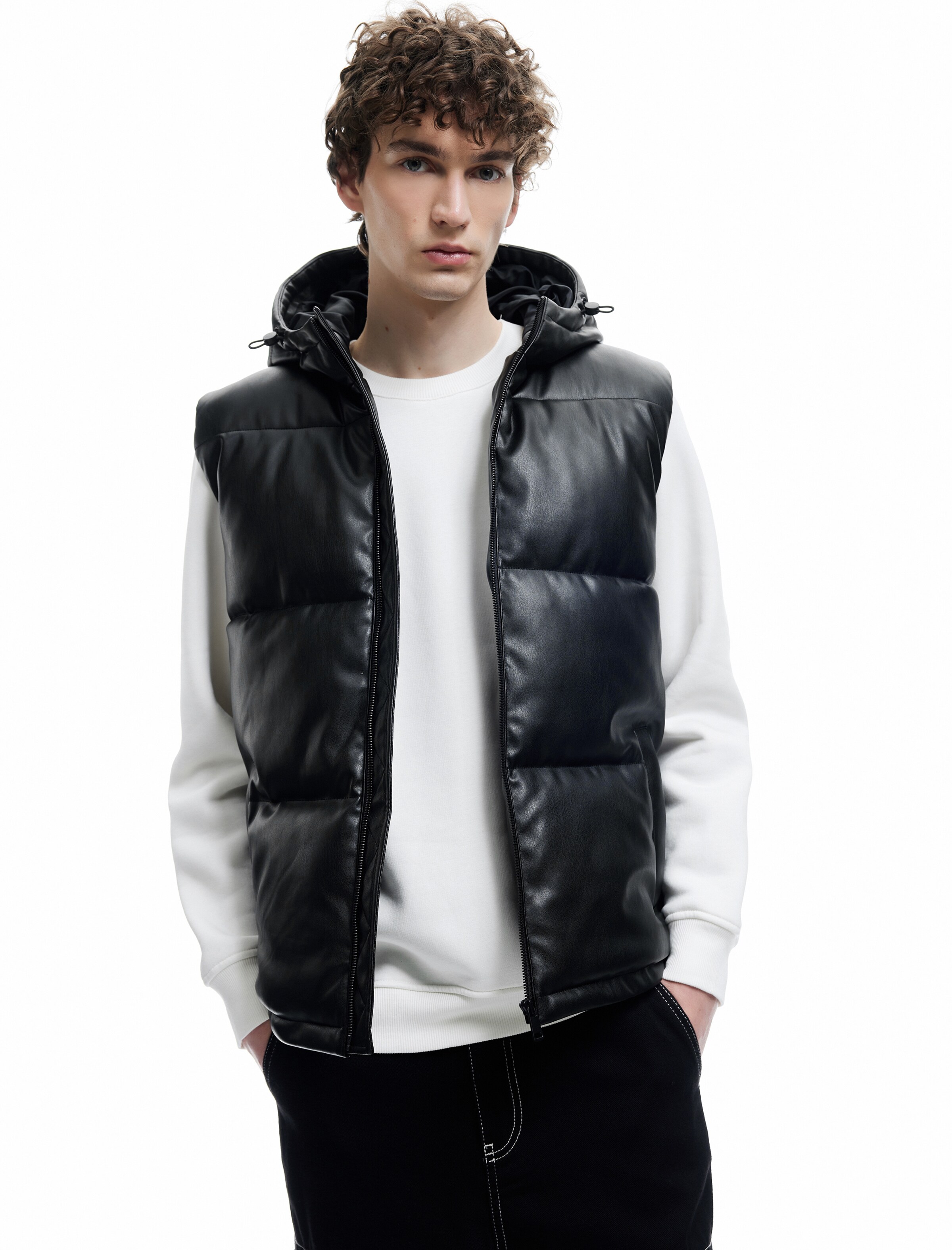 Koton Vest in Black: front