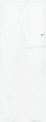 Nike Sportswear Tapered Byxa i vit: framsida