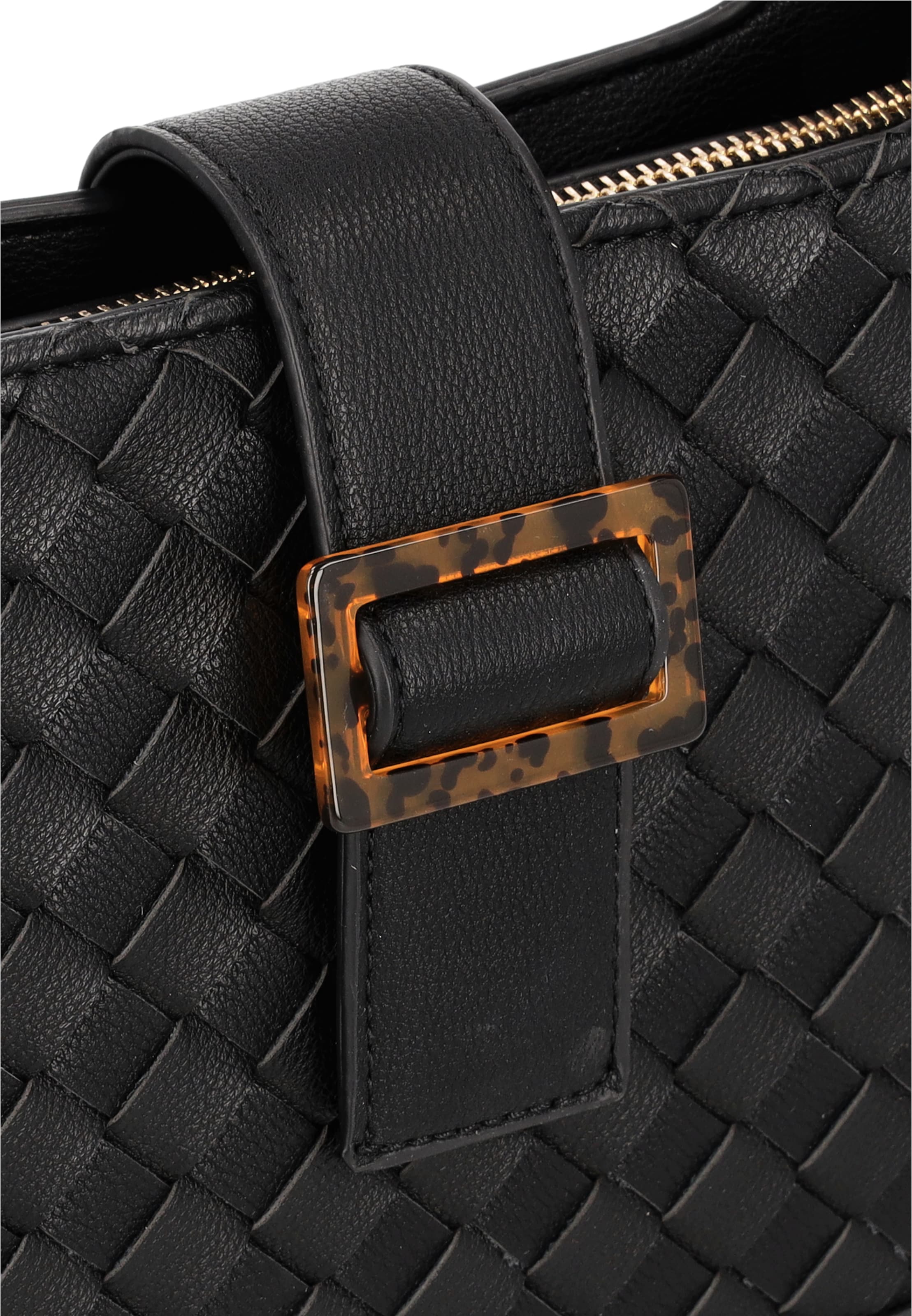 melns faina Rokassomiņa