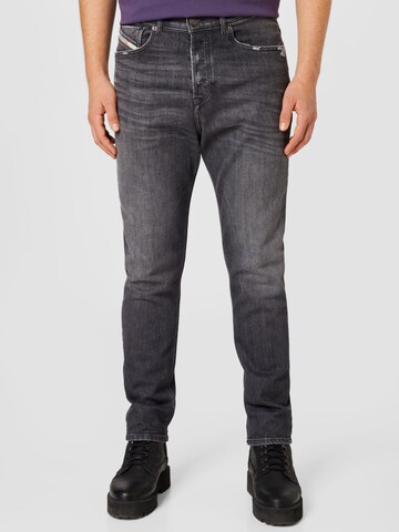 DIESEL Slimfit Jeans 'FINING' i sort: forside