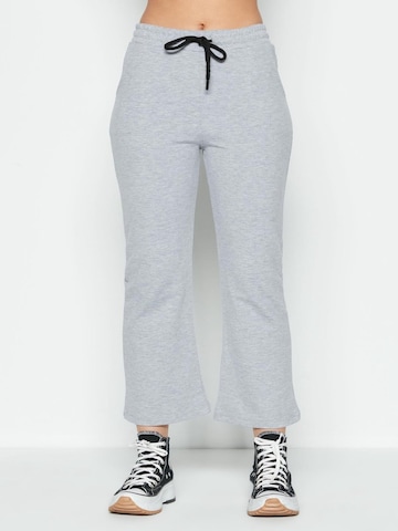 C&City Flared Hose in Grau