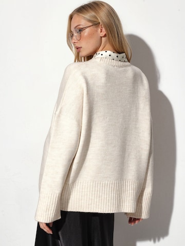Hiccup - Pullover em branco