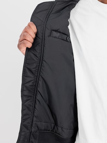 Giacca di mezza stagione 'MA-1' di ALPHA INDUSTRIES in nero