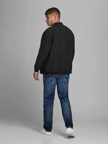 Veste mi-saison 'Rush' Jack & Jones Plus en noir