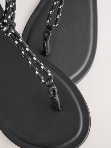 Next - Sandalias de dedo 'Forever Comfort' en negro