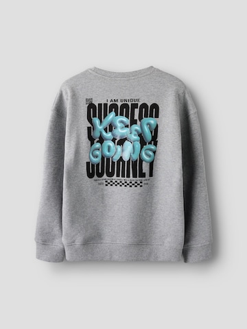 NAME IT Sweatshirt in Grijs