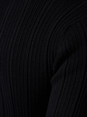 Pullover di Bershka in nero