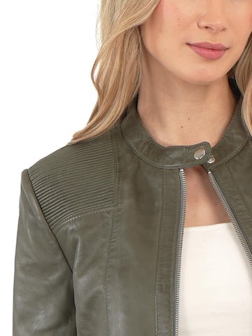 Chic and Clicks - Chaqueta de entretiempo 'Matrix' en verde