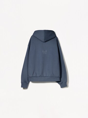 Bershka Sweatshirt in Blue