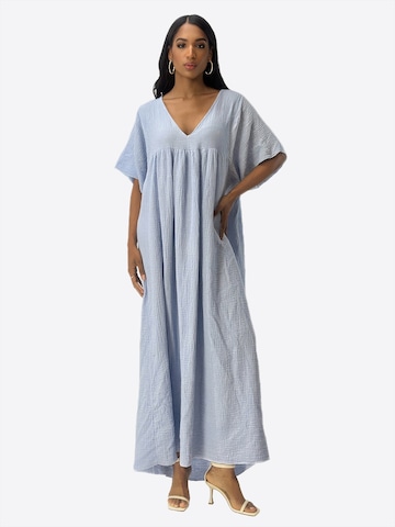 Robe Elara en bleu : devant