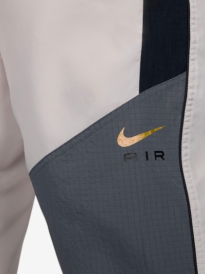 Pantaloni 'Air' in 34 Nike Sportswear di colore oro / grafite / grigio chiaro / nero, Visualizzazione prodotti