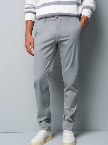 MEYER Regular Chino trousers 'M5' in Grey: front