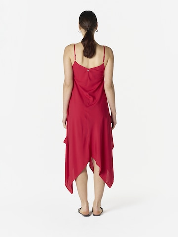 KOROSHI Kleid in Rot