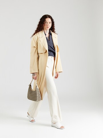 Loosefit Pantalon à pince 'NEW CARLA' GUESS en beige